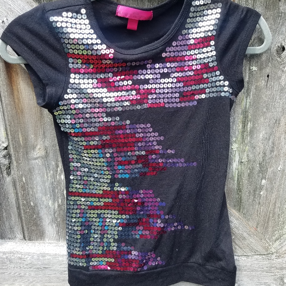 Almost Famous girls 8-10 cap sleeve shirt